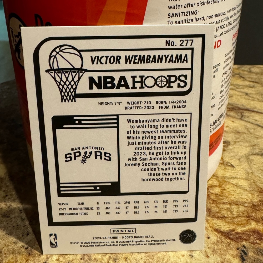 Victor Wembanyama Rookie - Picture 2 of 2